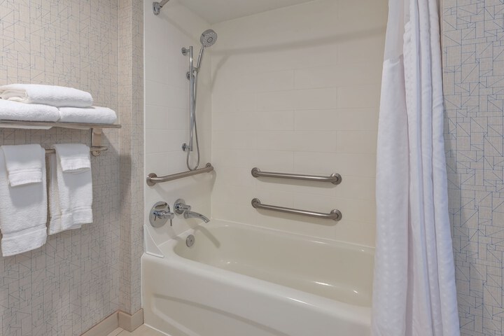 Room 21 of 31