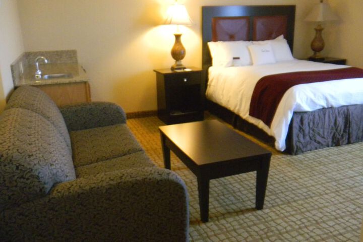 Room 22 of 33