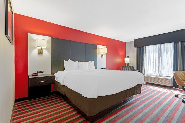 Comfort Inn & Suites Carrollton