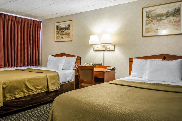 Room 18 of 27