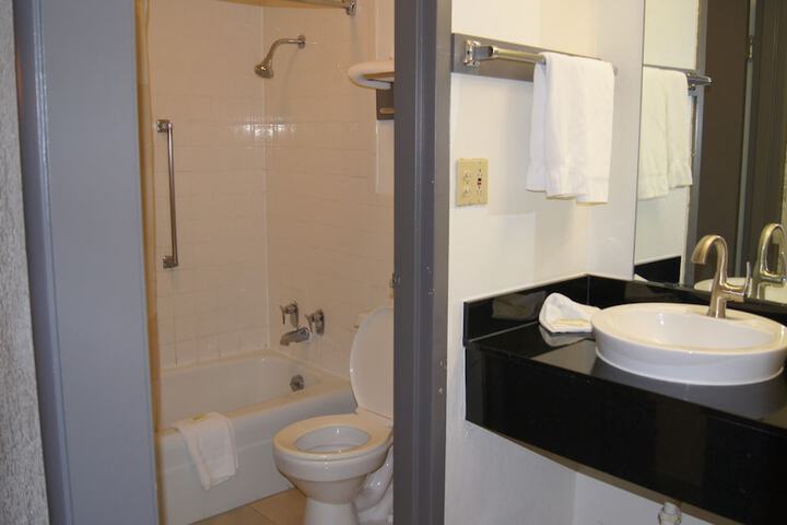 Room 20 of 20