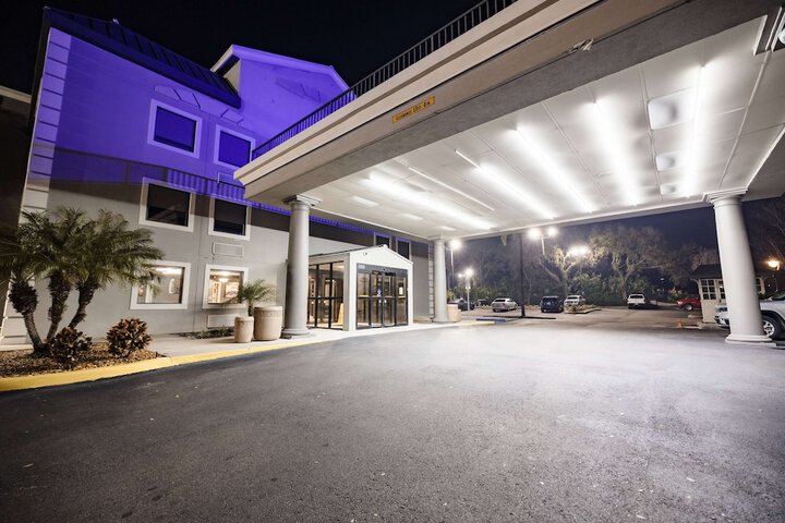 Hotel 3 of 56