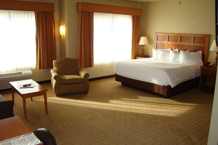 Room 54 of 66