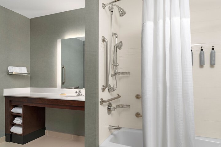 Residence Inn by Marriott Kingston