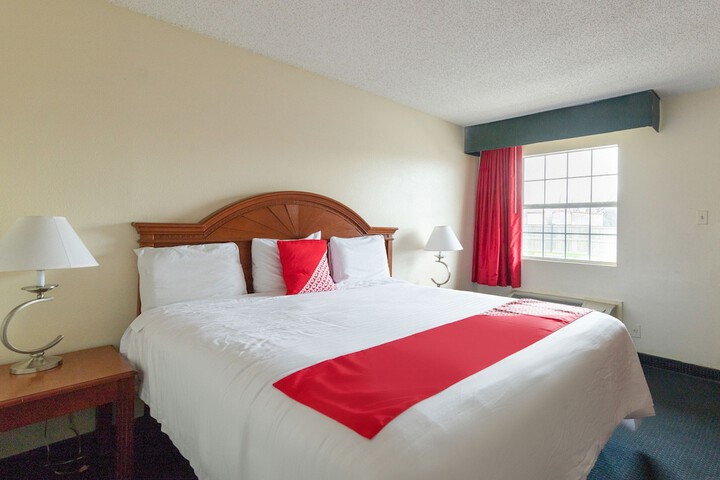Room 20 of 33