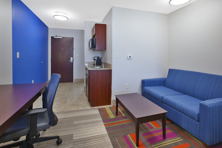 Room 25 of 44