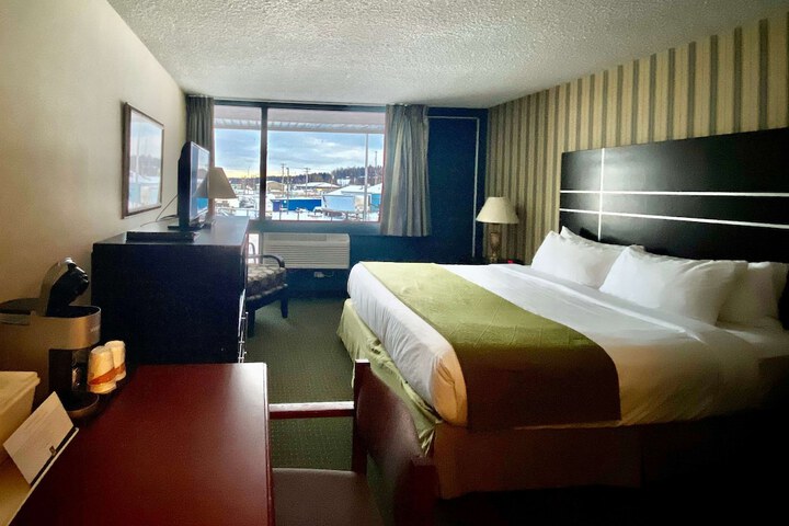 Room 14 of 55