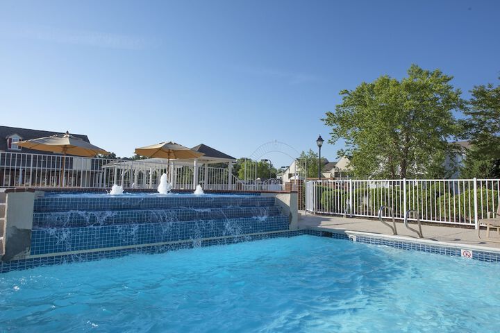 Pool 10 of 67