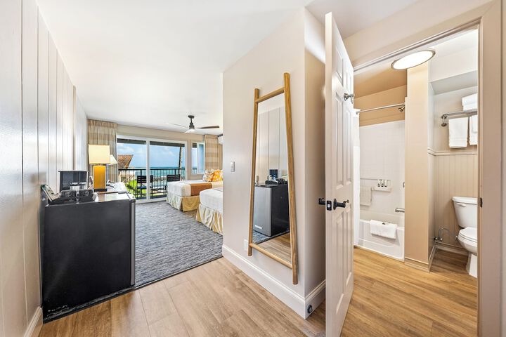 Room 42 of 79