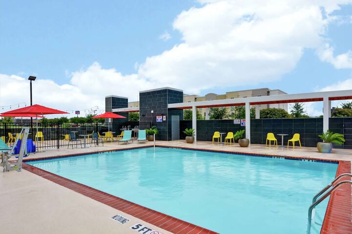 Pool 4 of 48