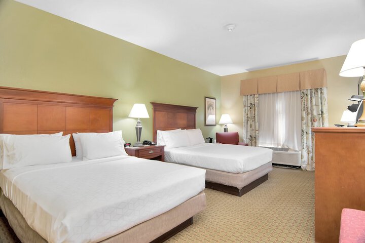 Room 18 of 48