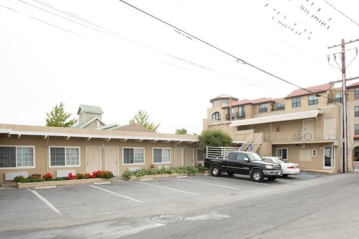 San Carlos Inn