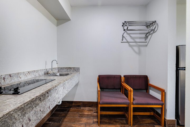 Hotel O Luxury Inn Channelview Baytown I-10
