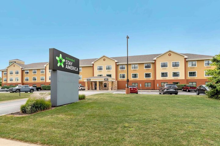 Hotel 4 of 26