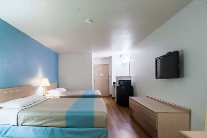 Room 38 of 52