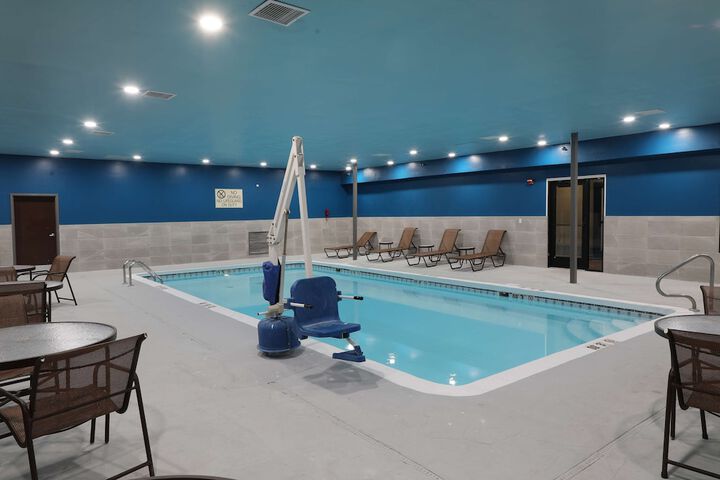 Pool 6 of 93