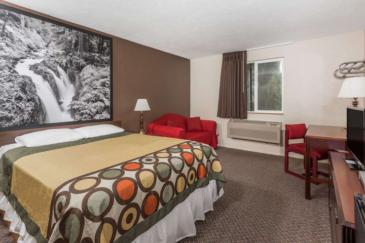 Room 36 of 46