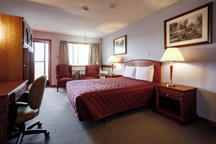 Room 17 of 25