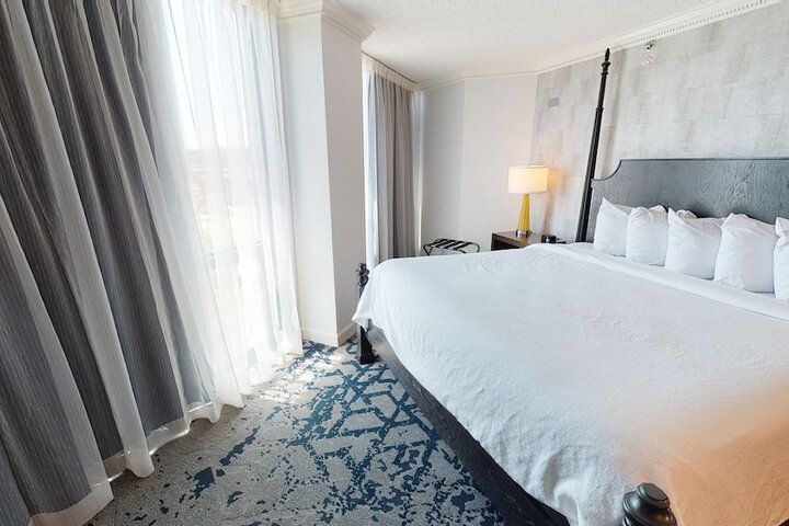 Embassy Suites by Hilton Montgomery Hotel & Conference Ctr
