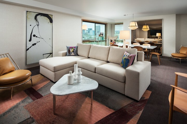SLS Hotel a Luxury Collection Hotel, Beverly Hills