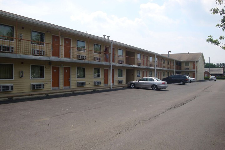 Hotel 5 of 30