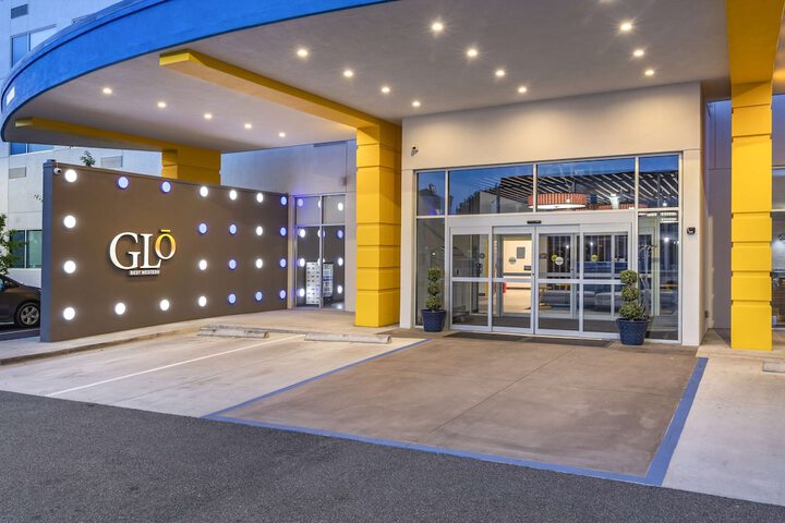 Hotel 2 of 27