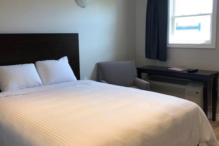 Room 14 of 26
