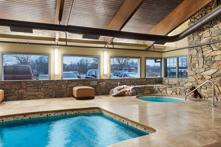 Pool 9 of 73