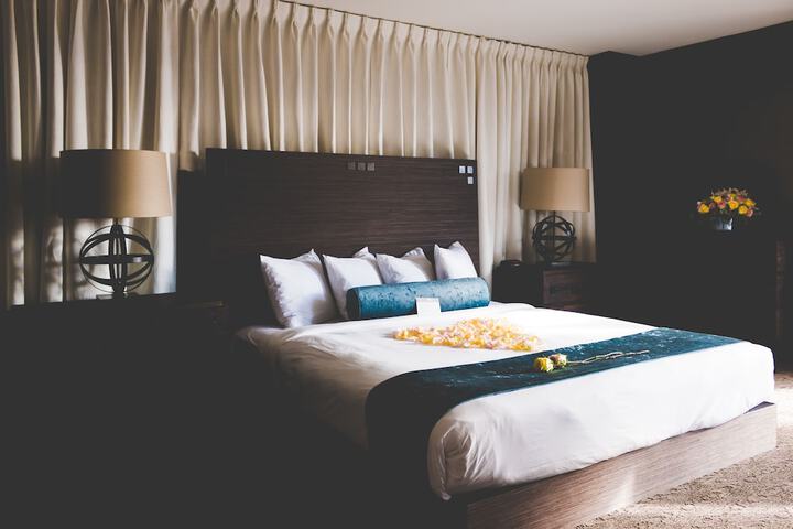 Whitney Peak Hotel Reno Tapestry Collection by Hilton