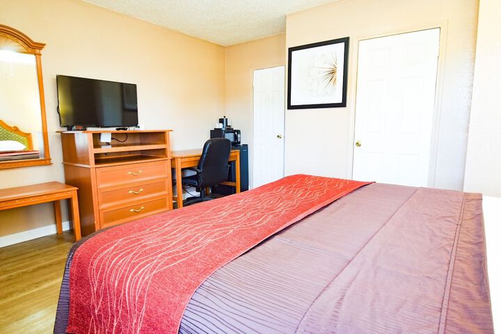 Room 26 of 30