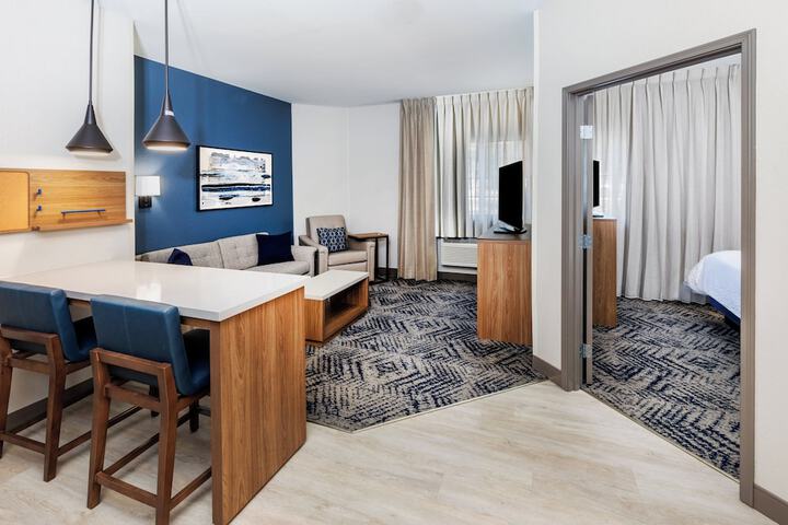 Room 27 of 53