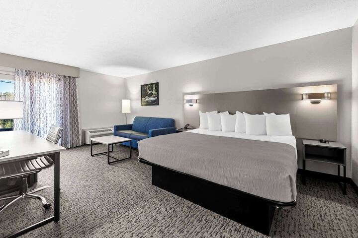 Room 20 of 55