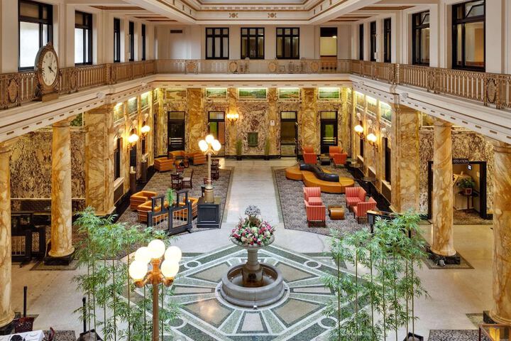 Hotel Interior 3 of 38