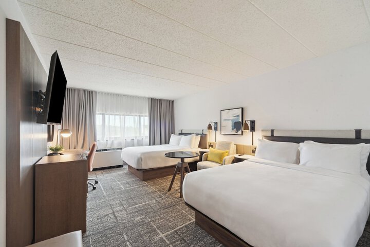 Crowne Plaza Lansing by IHG
