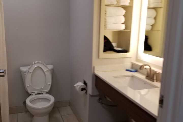 Room 9 of 49