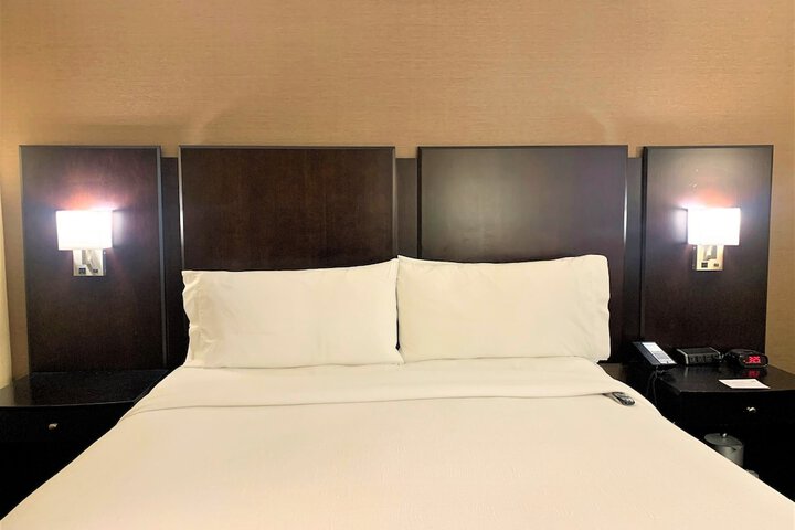 Room 38 of 68