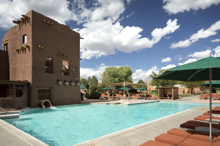 Pool 33 of 138
