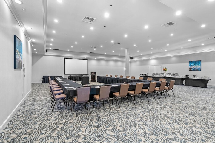 Hilton San Diego / Del Mar