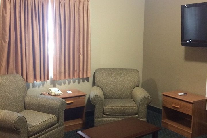Room 30 of 40