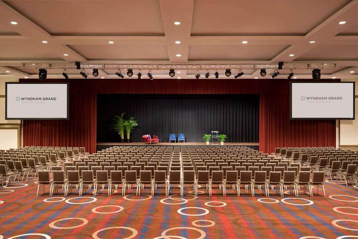 Wyndham Grand Pittsburgh Downtown