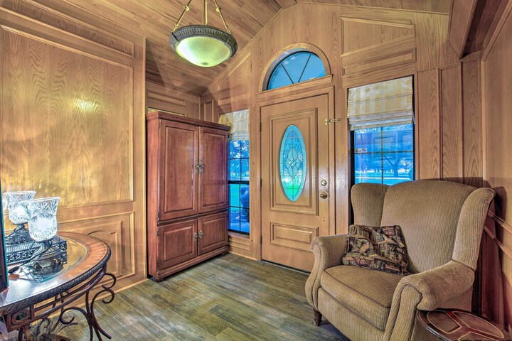 Cozy Family Home w / Fire Pit 4 Mi to Lake Fork