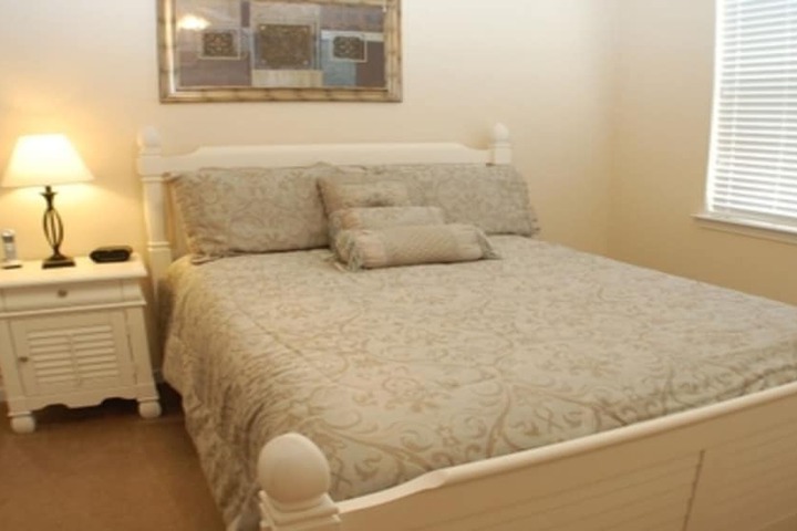 Room 18 of 29