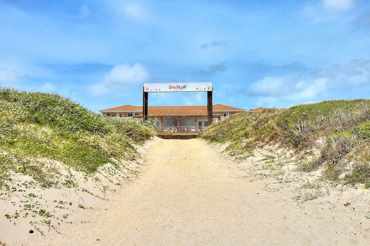 Beachgate CondoSuites and Oceanfront Resort