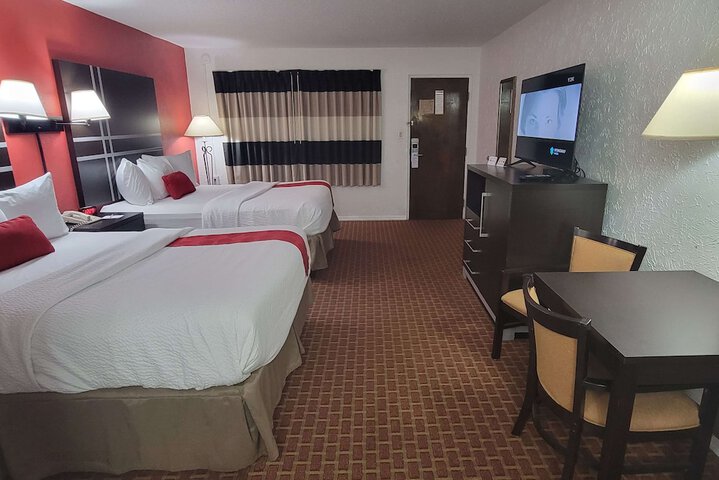 Room 20 of 137