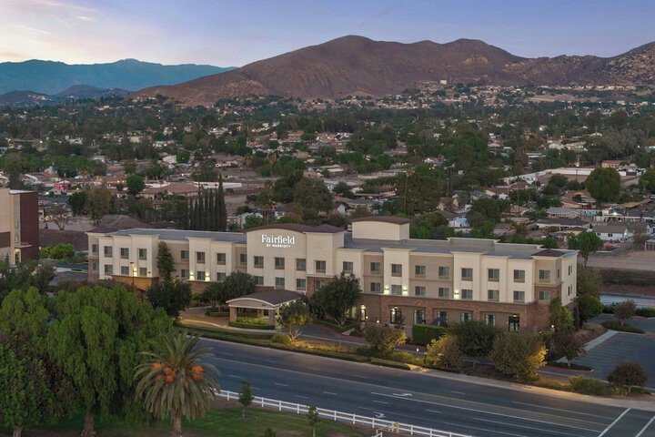 Fairfield Inn & Suites Riverside Corona / Norco