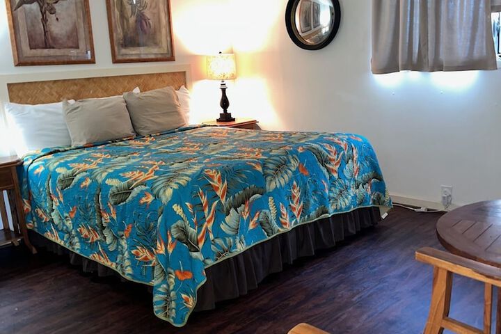 Room 156 of 218