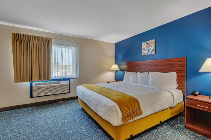 SureStay by Best Western Spicer