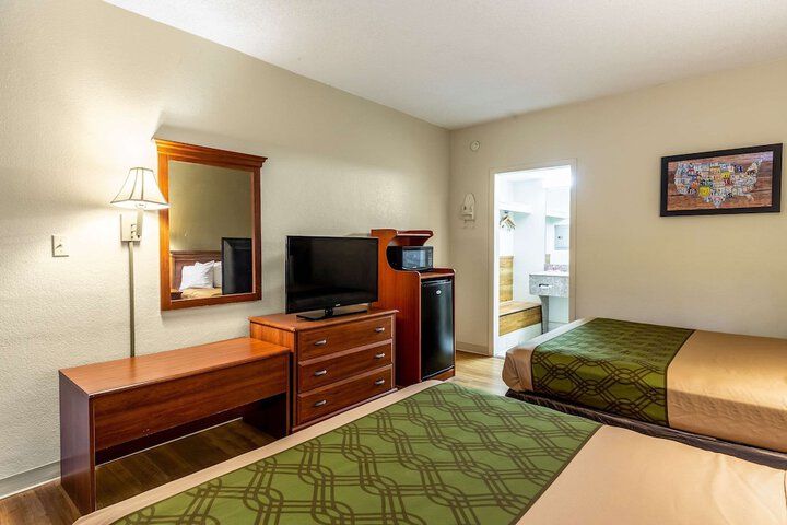 Room 16 of 29