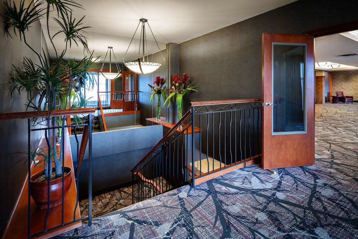 Hotel 4 of 67