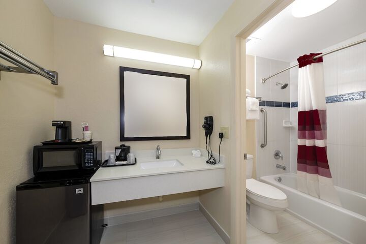 Red Roof Inn Ellenton – Bradenton NE
